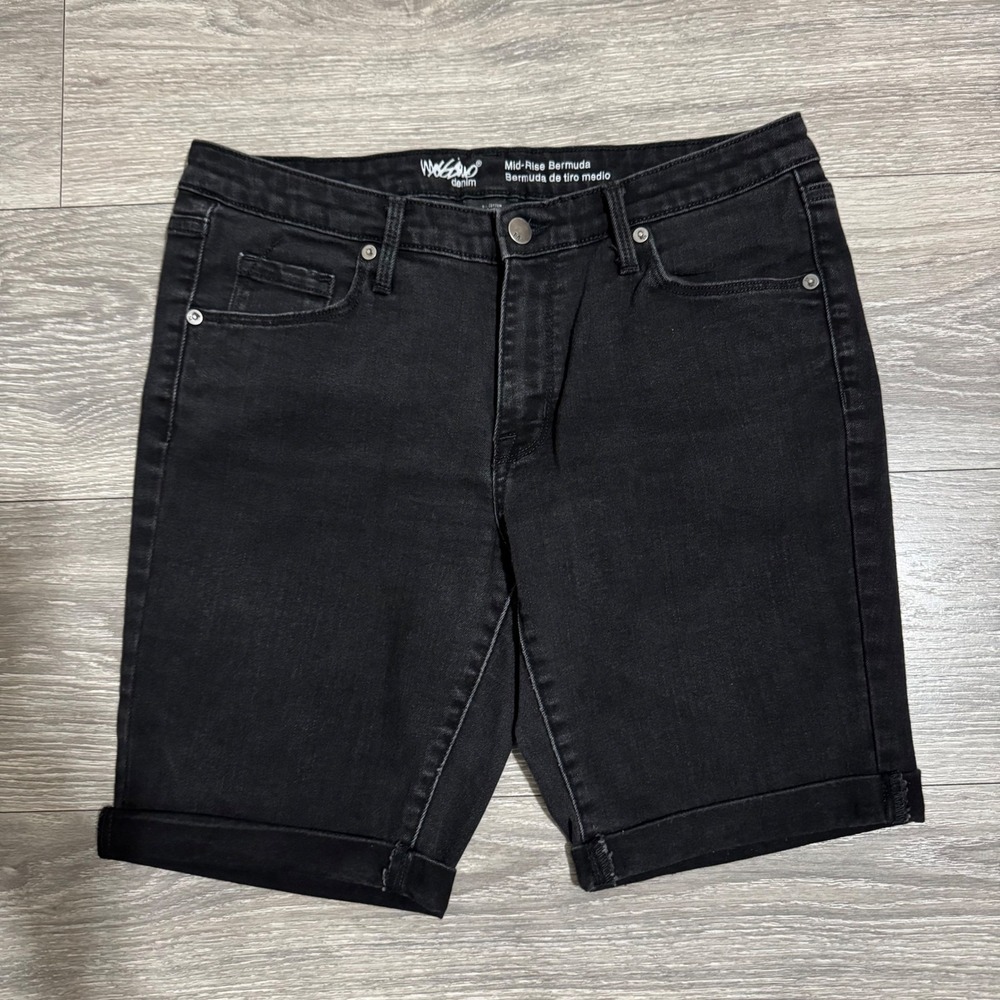 Mossimo Denim Womens Black Mid-Rise Bermuda Shorts Power Stretch Size 12/31